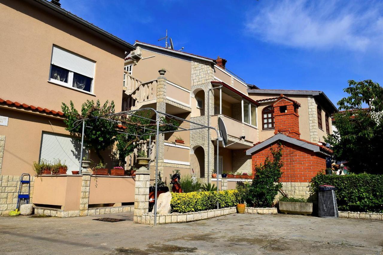 Zoro Apartments Palit Extérieur photo