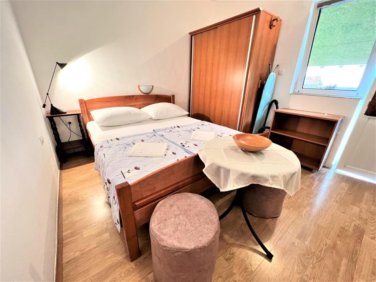 Zoro Apartments Palit Chambre photo